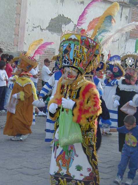 Danzantes / dancers